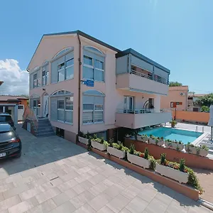  Apartman Slavica