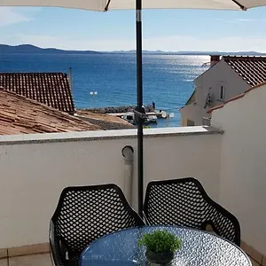 Rustic House Diklo 20m From The Sea , Zara Croazia
